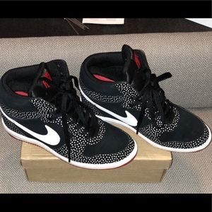 Nike Force Sky High Leather Hight Top Lace Up